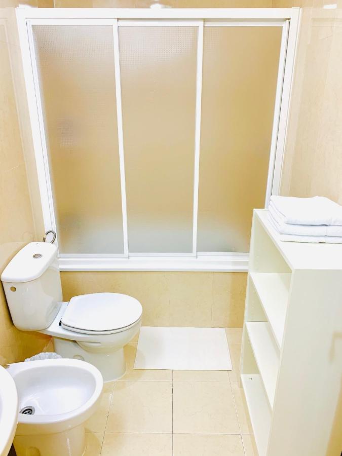 Precioso Cerca Del Mar Con Wifi, Piscina Y Parking Apartamento
